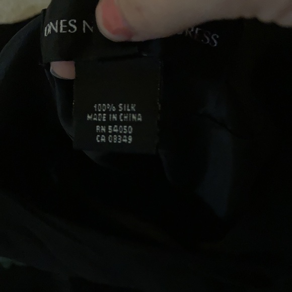 Silk dress Jones New York, size 4. New without tag - Picture 3 of 8